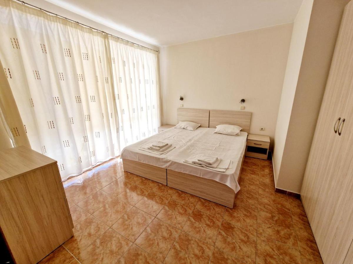 Allia Apartments Ravda Exterior photo