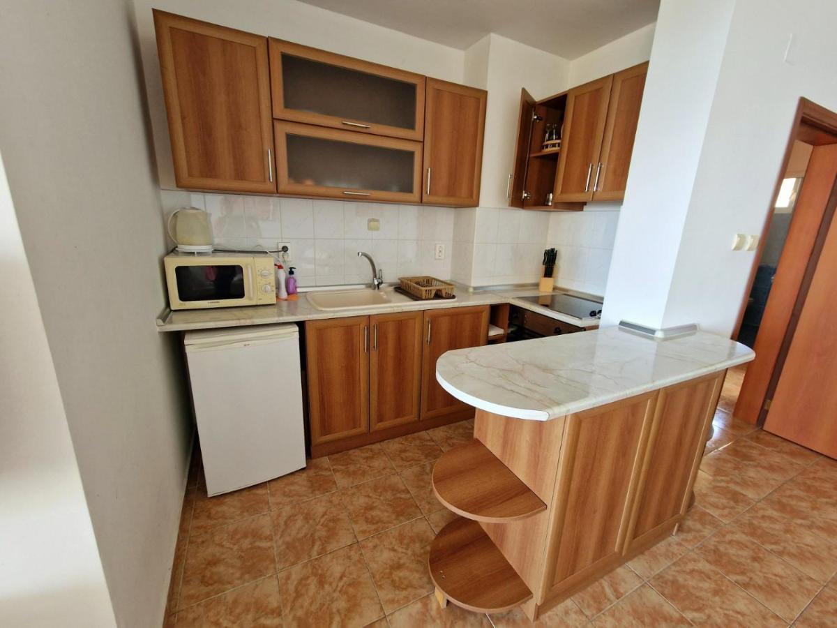 Allia Apartments Ravda Exterior photo